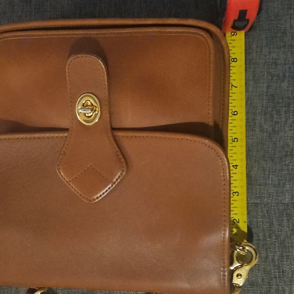 Georgetown Leather Design Bag - Picture 14 of 15